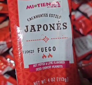 Etiqueta en tapa de botella